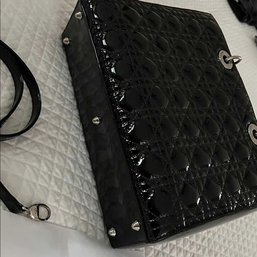 With COA: Excellent Christian Dior Lady Dior Black Large Tote - Picture 4 of 8